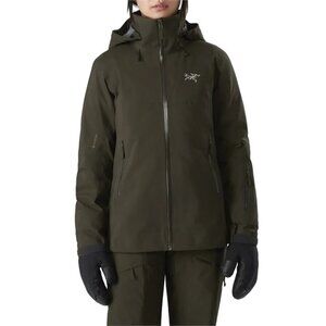 Arcteryx Ravenna LT Gore-tex Jacket, size Small, like new condition